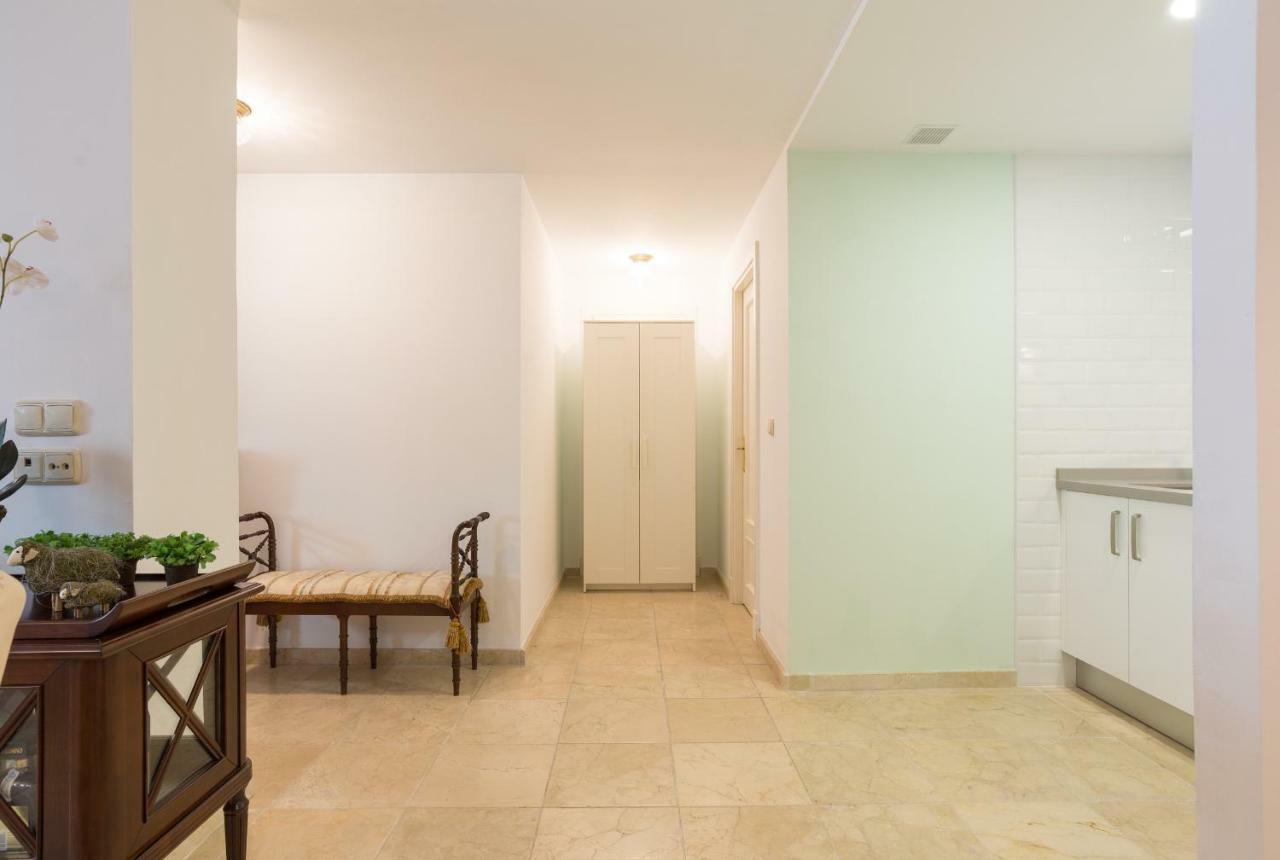 Lu&cia Limonar Apartment Malaga